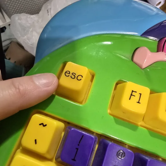 Disney Winnie The Pooh Tigger Piglet Learning Microsoft Computer Keyboard (READ) - Picture 7 of 8